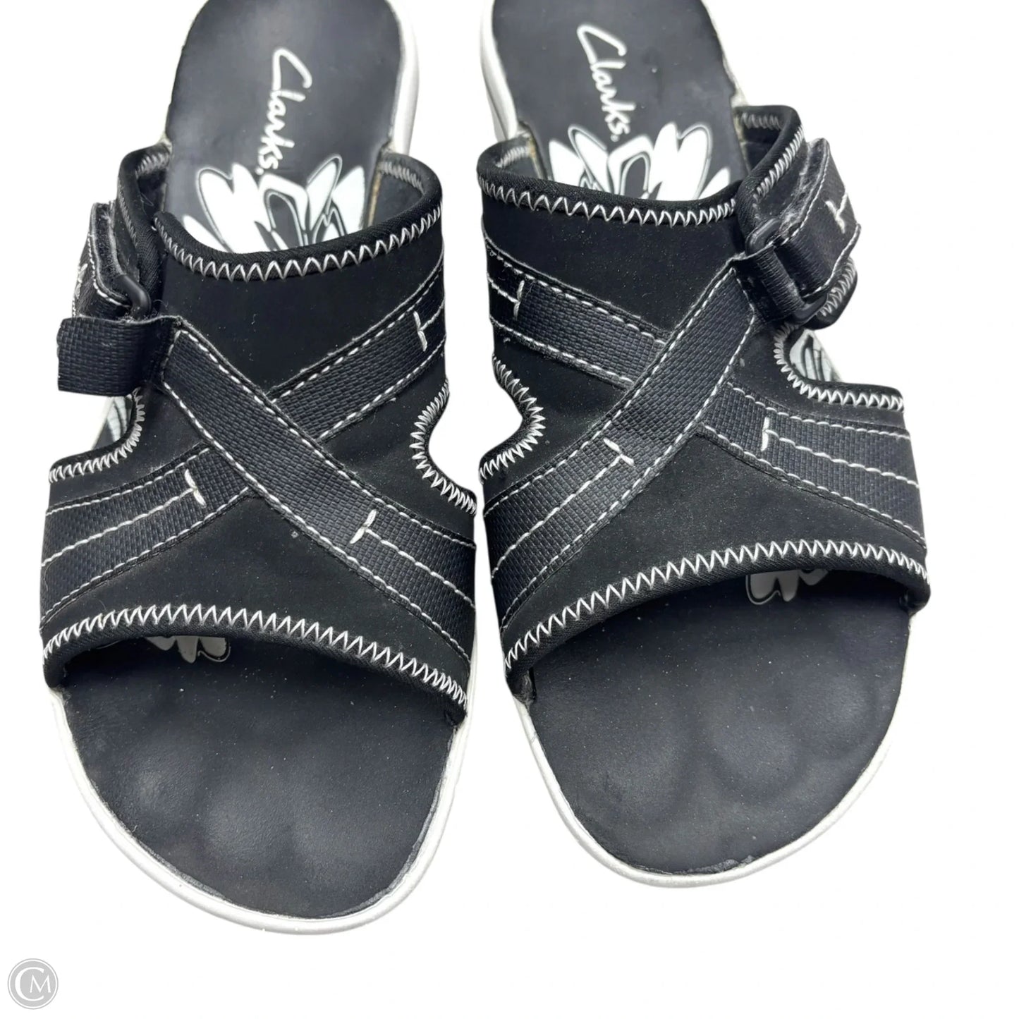 Sandals Flats By Clarks In Black & White, Size: 8