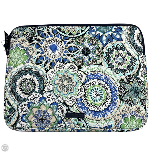 Laptop Sleeve By Vera Bradley, Size: Medium