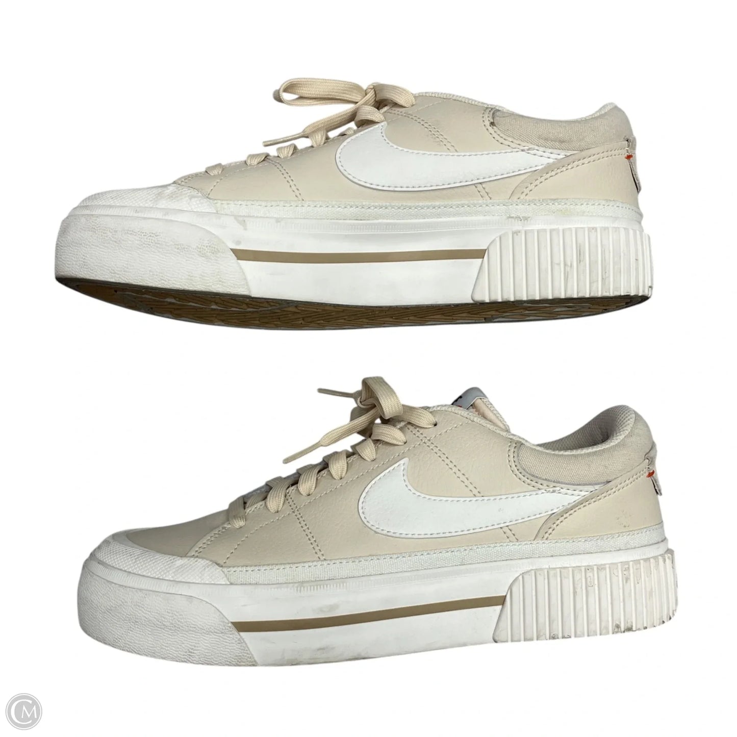 Shoes Sneakers By Nike In Cream, Size: 9