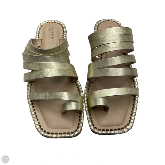 Sandals Flats By Donald Pliner In Gold, Size: 6.5