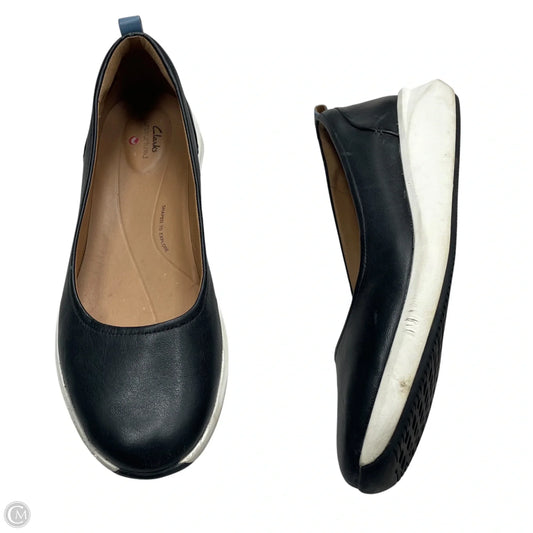 Shoes Flats By Clarks In Black, Size: 12