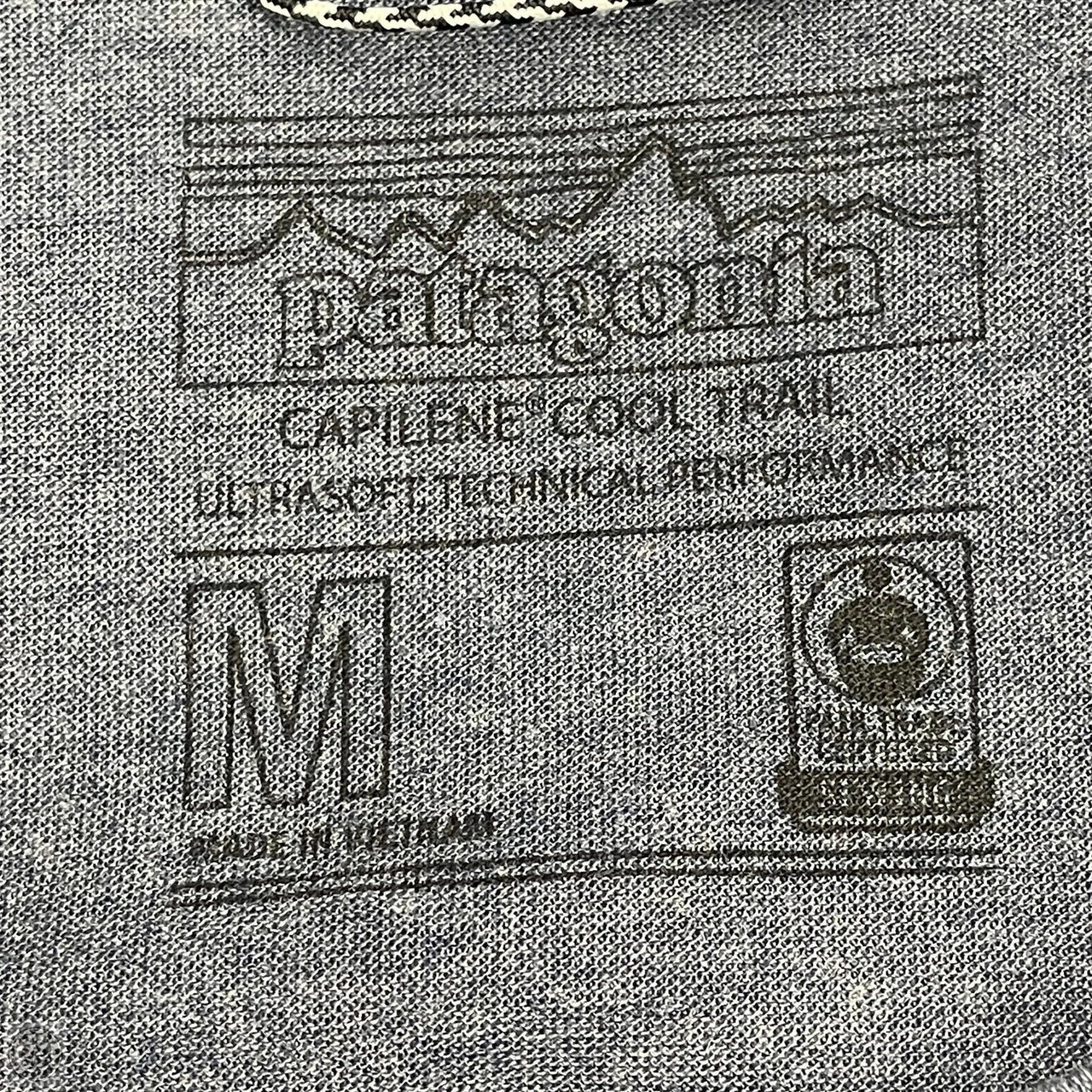 Athletic Top Long Sleeve Crewneck By Patagonia In Blue, Size: M