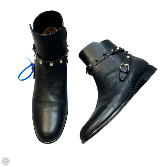 Shoes Luxury Designer By Valentino In Black Gold, Size: 9