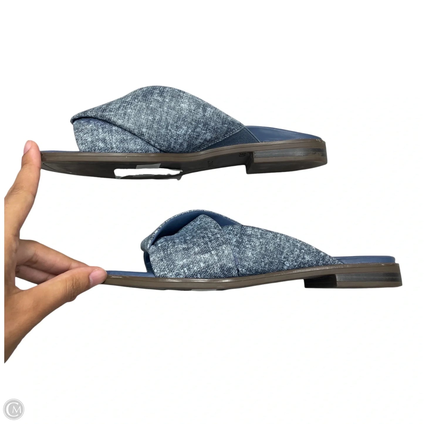 Sandals Flats By Vionic In Blue Denim, Size: 8