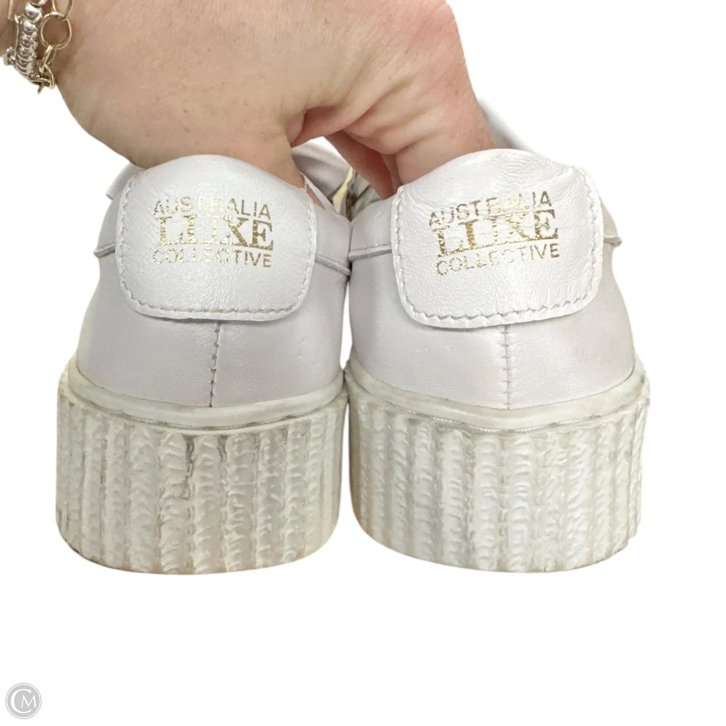 Shoes Sneakers By Australia Lux In White, Size: 6