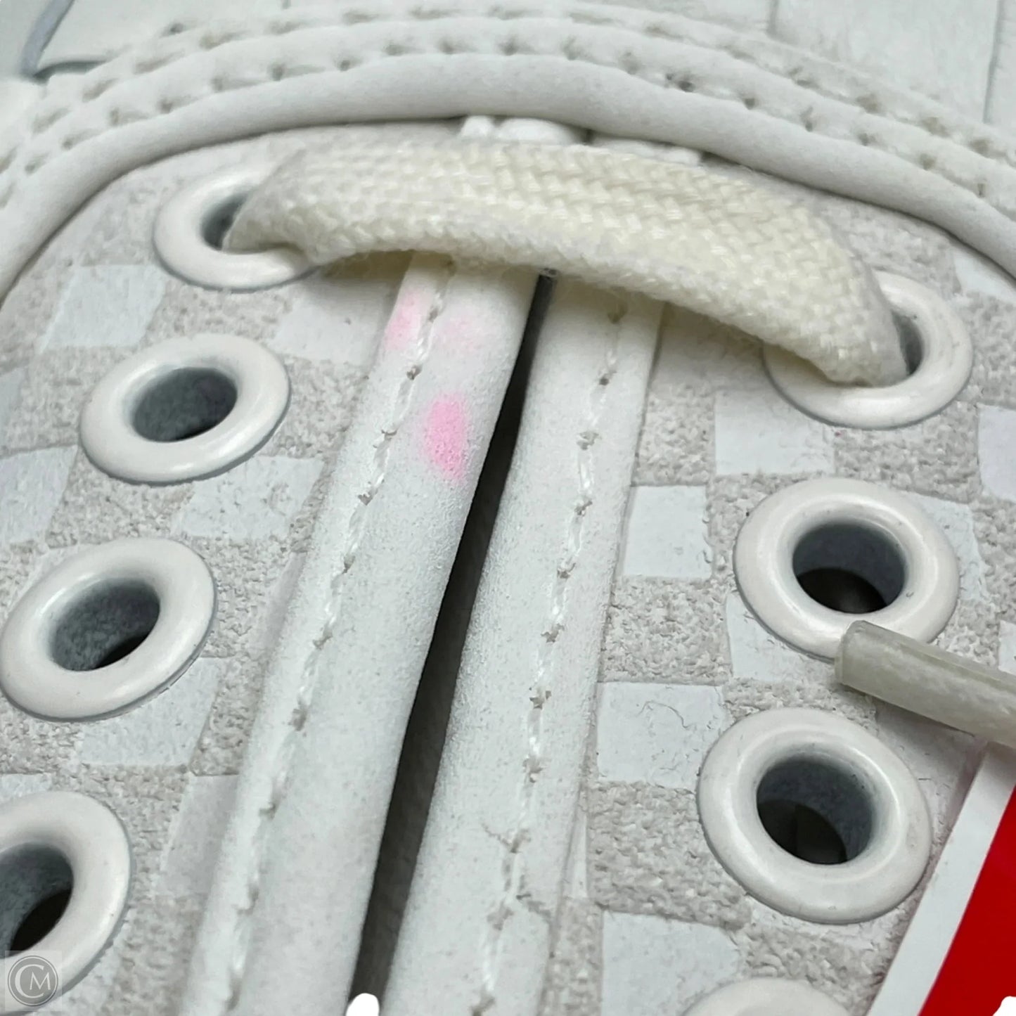 Shoes Sneakers By Vans In Cream, Size: 10