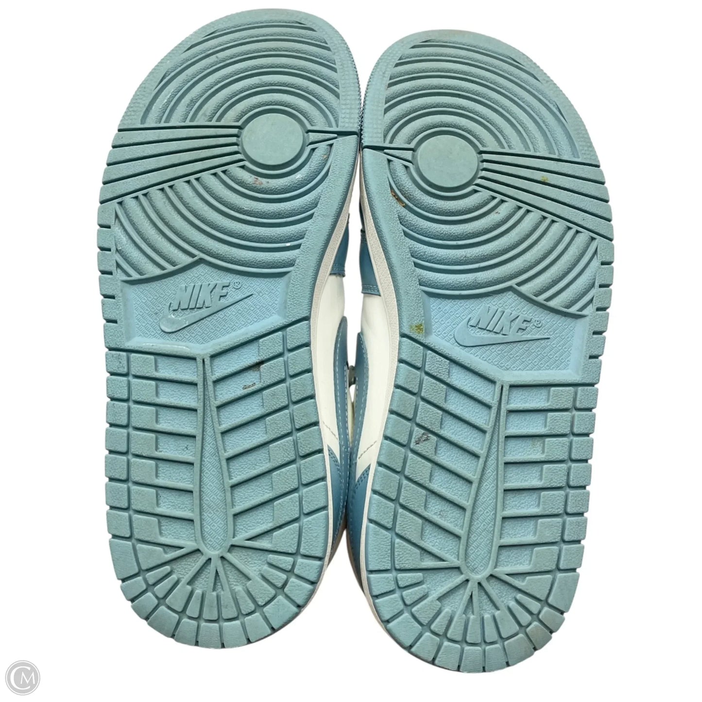 Shoes Sneakers By Nike In Blue & White, Size: 10