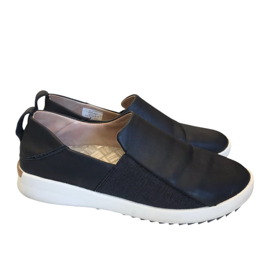 Shoes Flats By Olukai In Black, Size:7