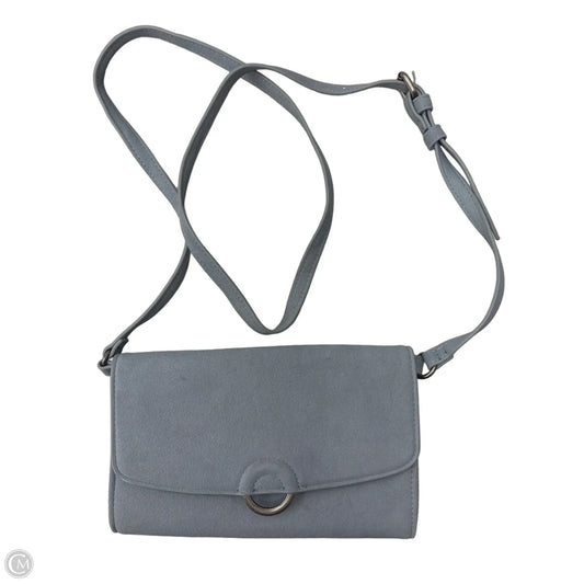 Crossbody By Cmf, Size: Small