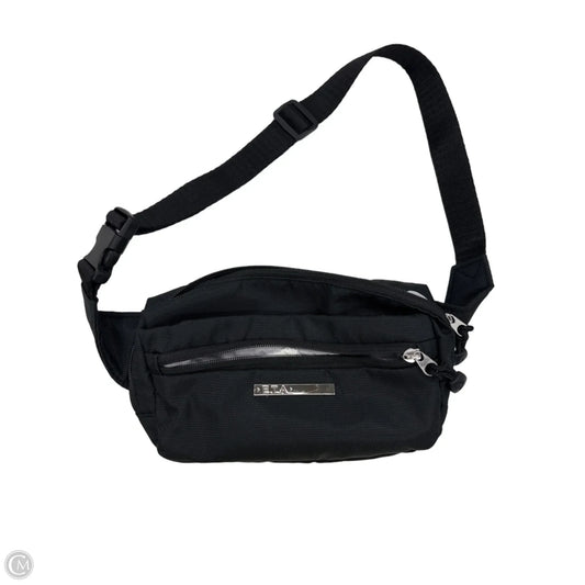Belt Bag By Clothes Mentor, Size: Small