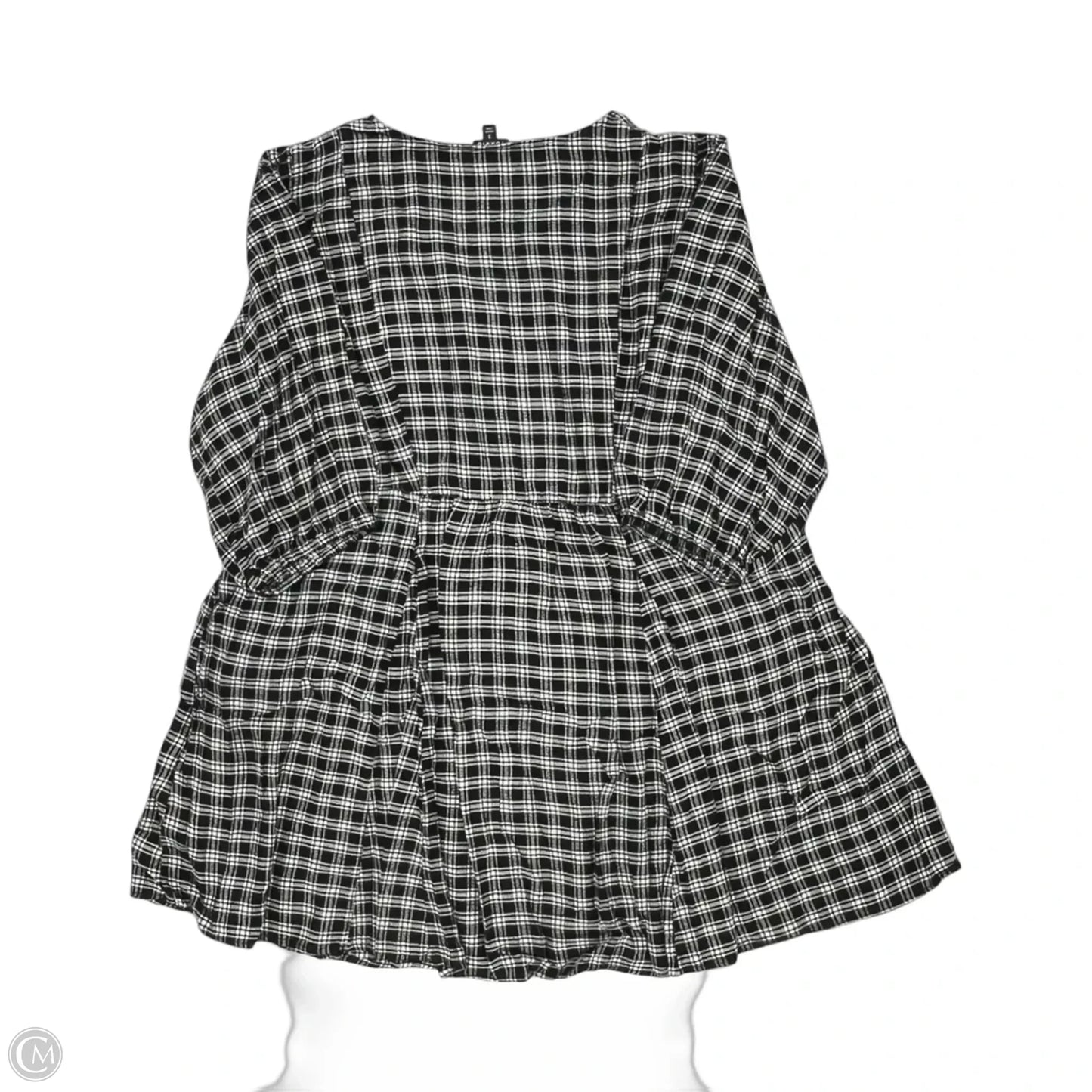 Dress Casual Short By Torrid In Black & White, Size: 3x