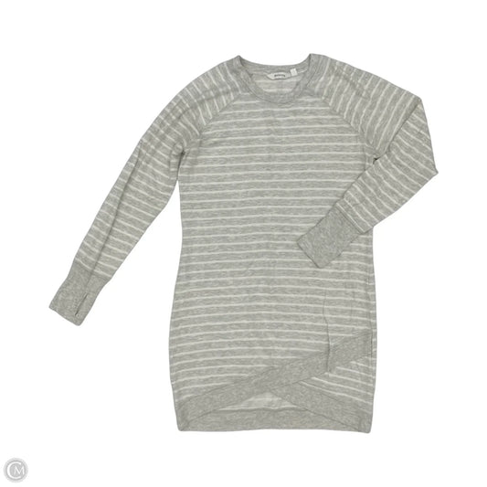 Dress Casual Short By Athleta In Grey & White, Size: M