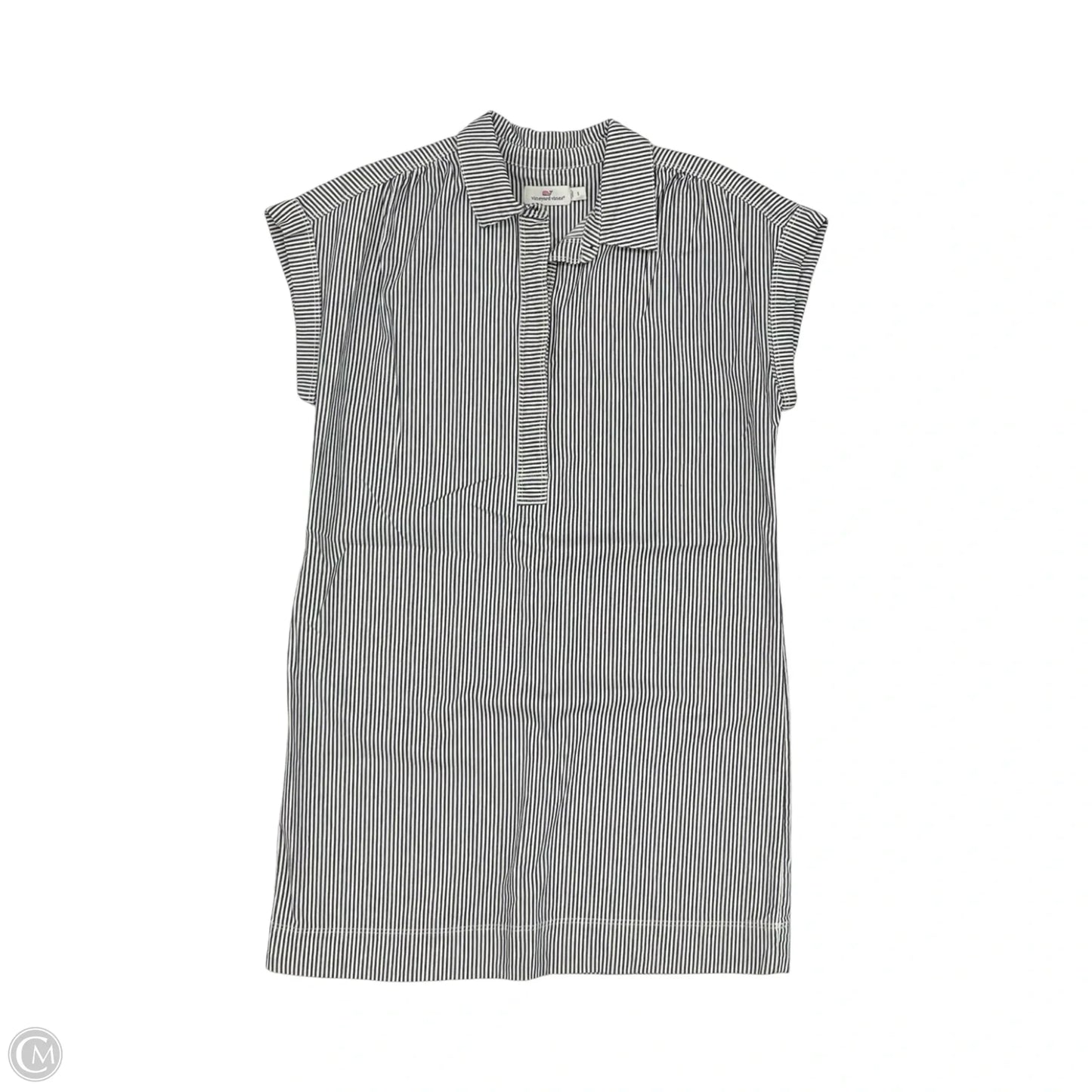 Dress Casual Short By Vineyard Vines In Striped Pattern, Size: S