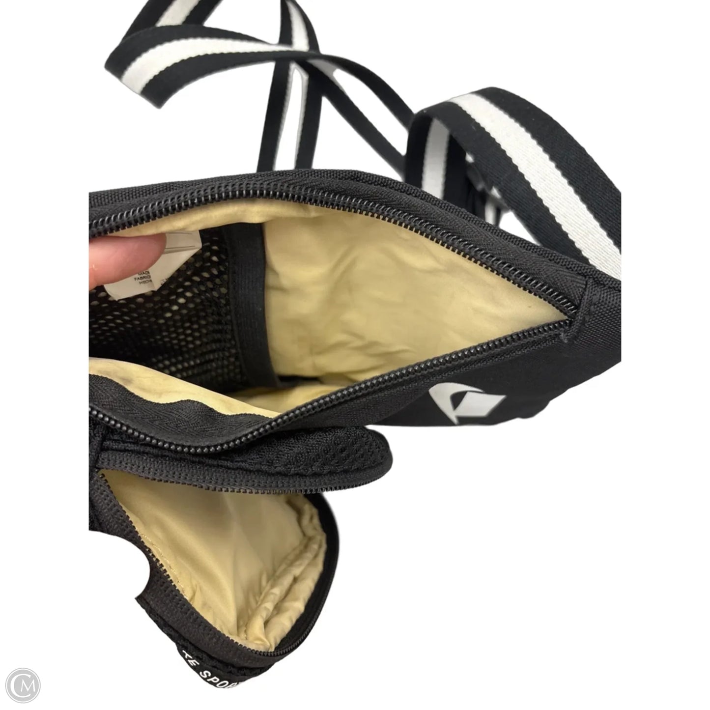 Crossbody By Nike, Size: Small