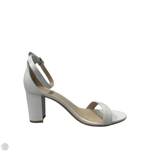 Sandals Heels Block By Cmf In White, Size: 9