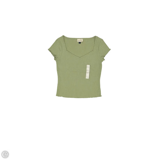 Top Short Sleeve By Universal Thread In Green, Size: L