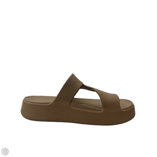 Sandals Flats By Cmf In Brown, Size: 11