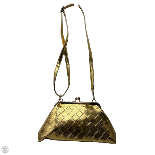 Crossbody By Cmf, Size: Medium