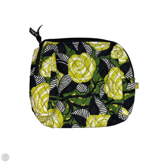 Makeup Bag By Vera Bradley, Size: Medium