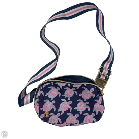 Belt Bag By Clothes Mentor, Size: Medium