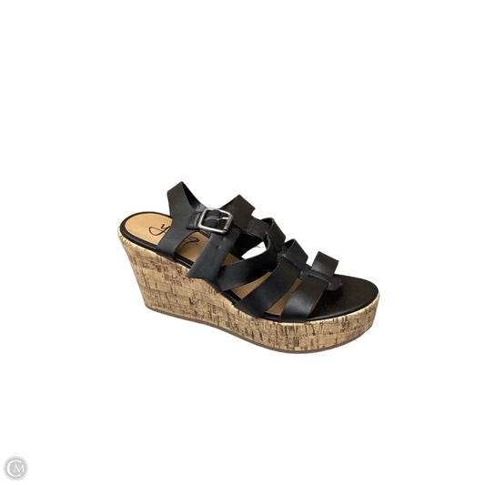 Sandals Heels Wedge By Clothes Mentor In Black & Tan, Size: 7.5