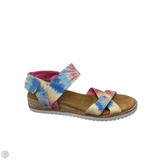 Sandals Flats By Bobs In Tan, Size: 7