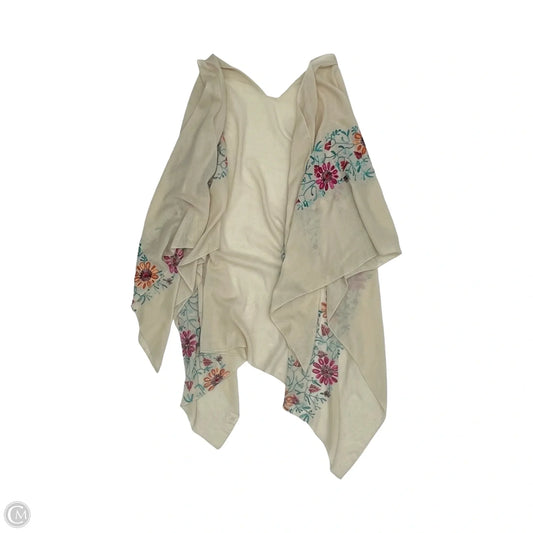 Shawl By Clothes Mentor In Cream, Size: Onesize