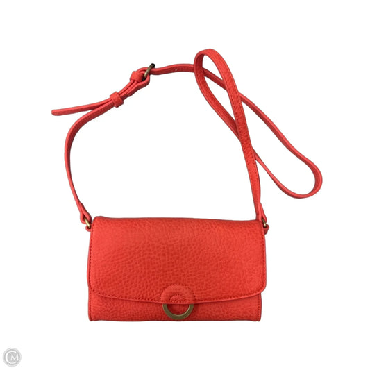 Crossbody By Clothes Mentor, Size: Medium