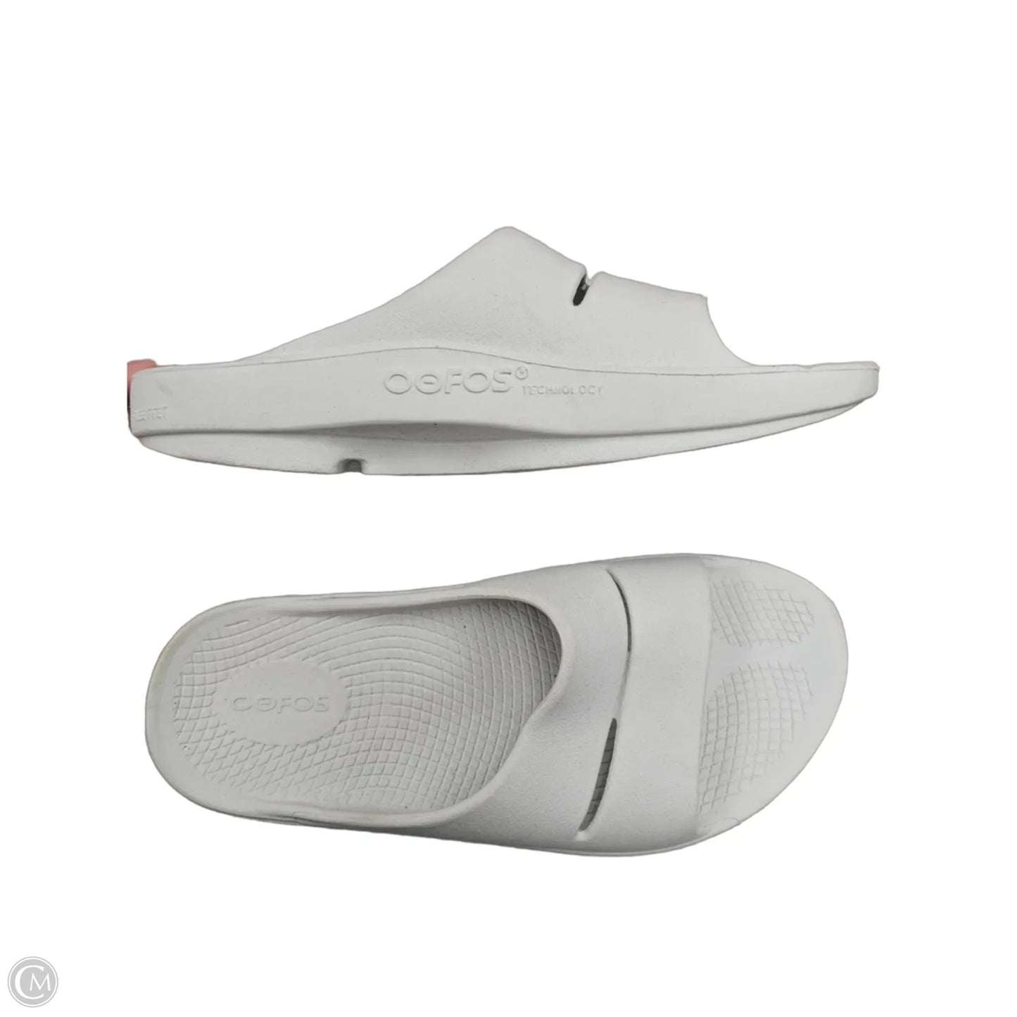 Sandals Flats By Oofos In Grey, Size: 8