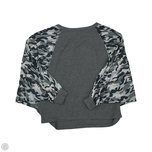 Top Long Sleeve By Clothes Mentor In Camouflage Print, Size: Xl