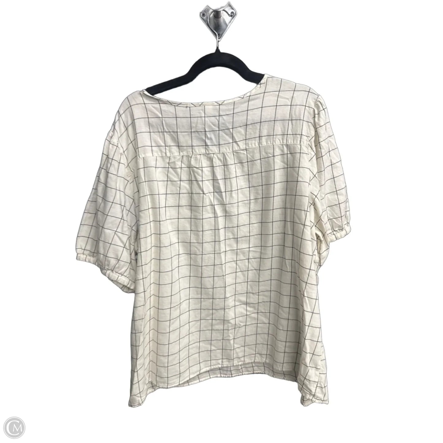 Top Short Sleeve By Old Navy In Checkered Pattern, Size: 2x