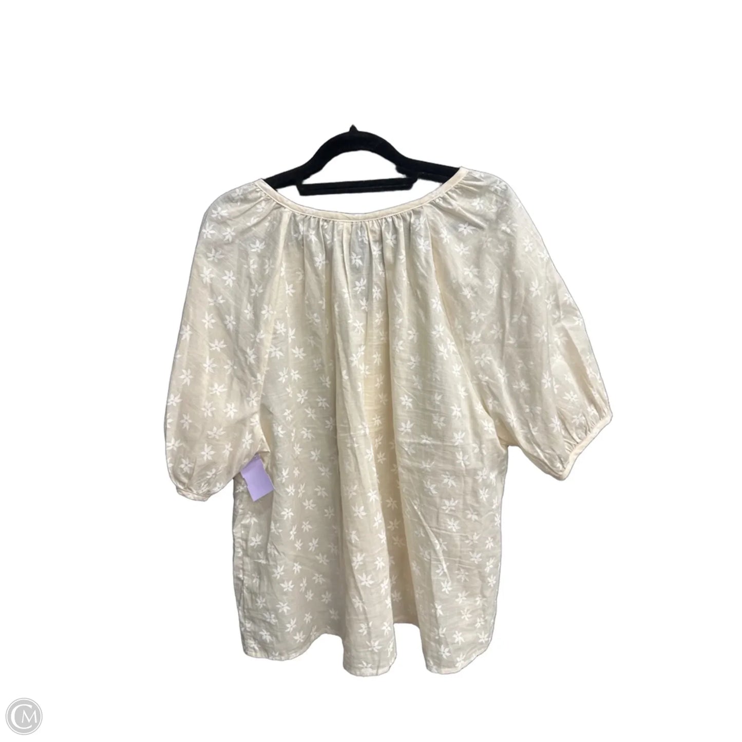 Top Short Sleeve By Universal Thread In Floral Print, Size: Xl