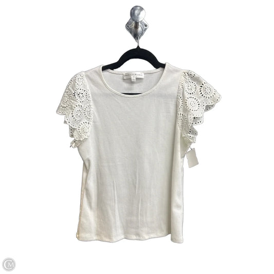 Top Sleeveless By Chelsea And Theodore In White, Size: L