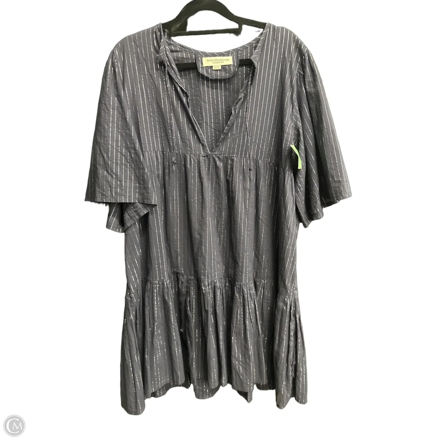 Dress Casual Short By Clothes Mentor In Blue & Silver, Size: M