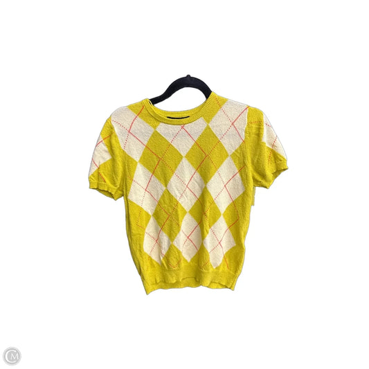 Top Short Sleeve By Zara In Plaid Pattern, Size: S