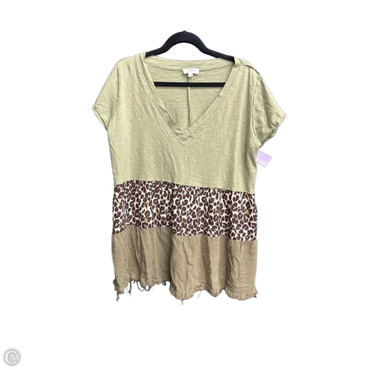 Top Short Sleeve By Umgee In Green, Size: M
