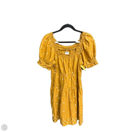 Dress Casual Short By Old Navy In Yellow, Size: Xs