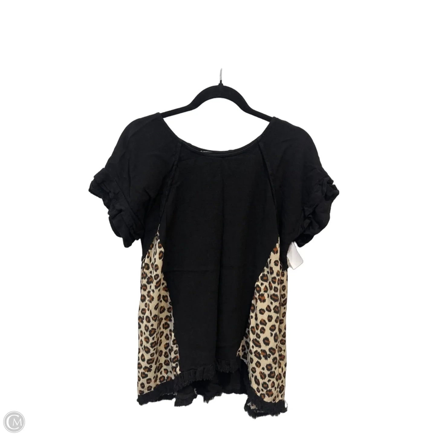 Top Short Sleeve By Umgee In Animal Print, Size: M