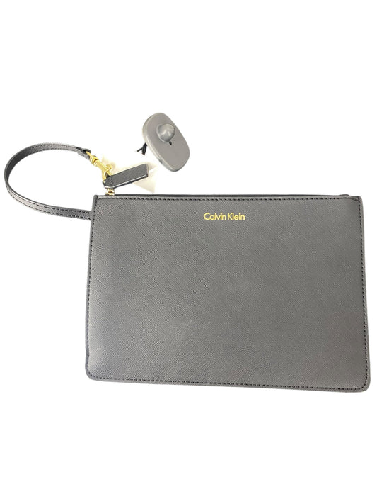 Wristlet By Calvin Klein  Size: Medium