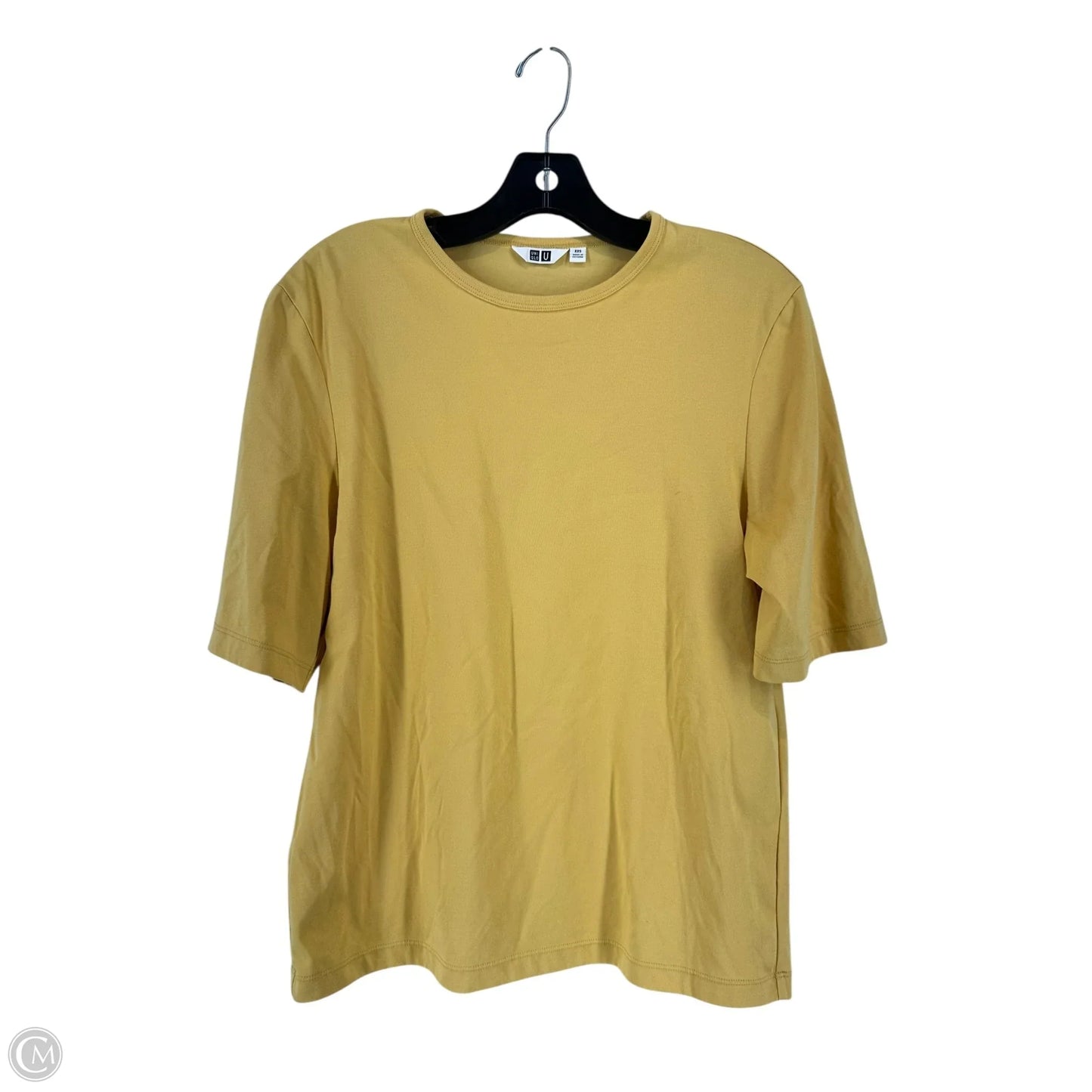 Top Short Sleeve Basic By Uniqlo In Yellow, Size: Xxs