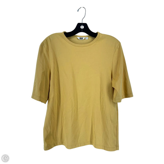 Top Short Sleeve Basic By Uniqlo In Yellow, Size: Xxs