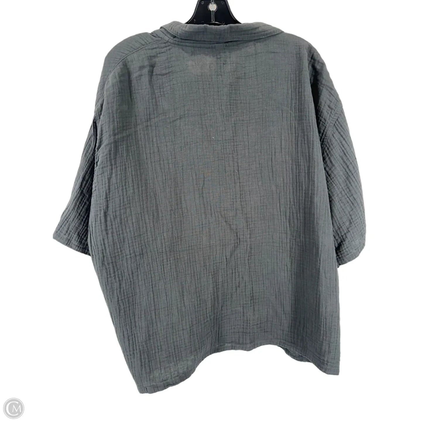 Top Short Sleeve By Stars Above In Grey, Size: Xl