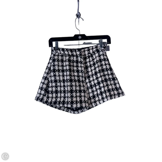 Skirt Mini & Short By Zara In Black & White, Size: M