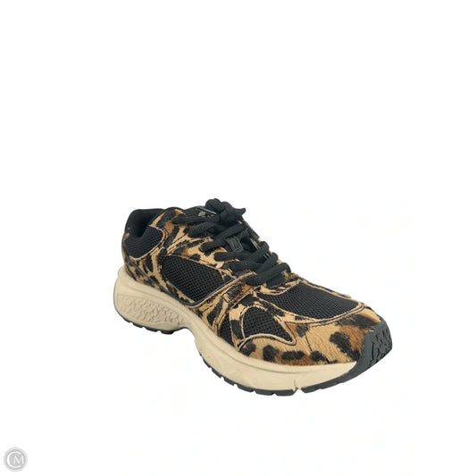 Shoes Designer By Coach In Animal Print, Size: 7.5