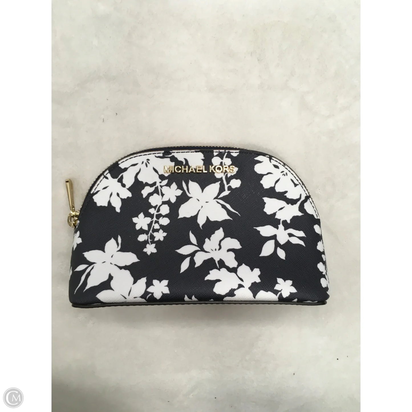 Makeup Bag Designer By Michael Kors, Size: Small