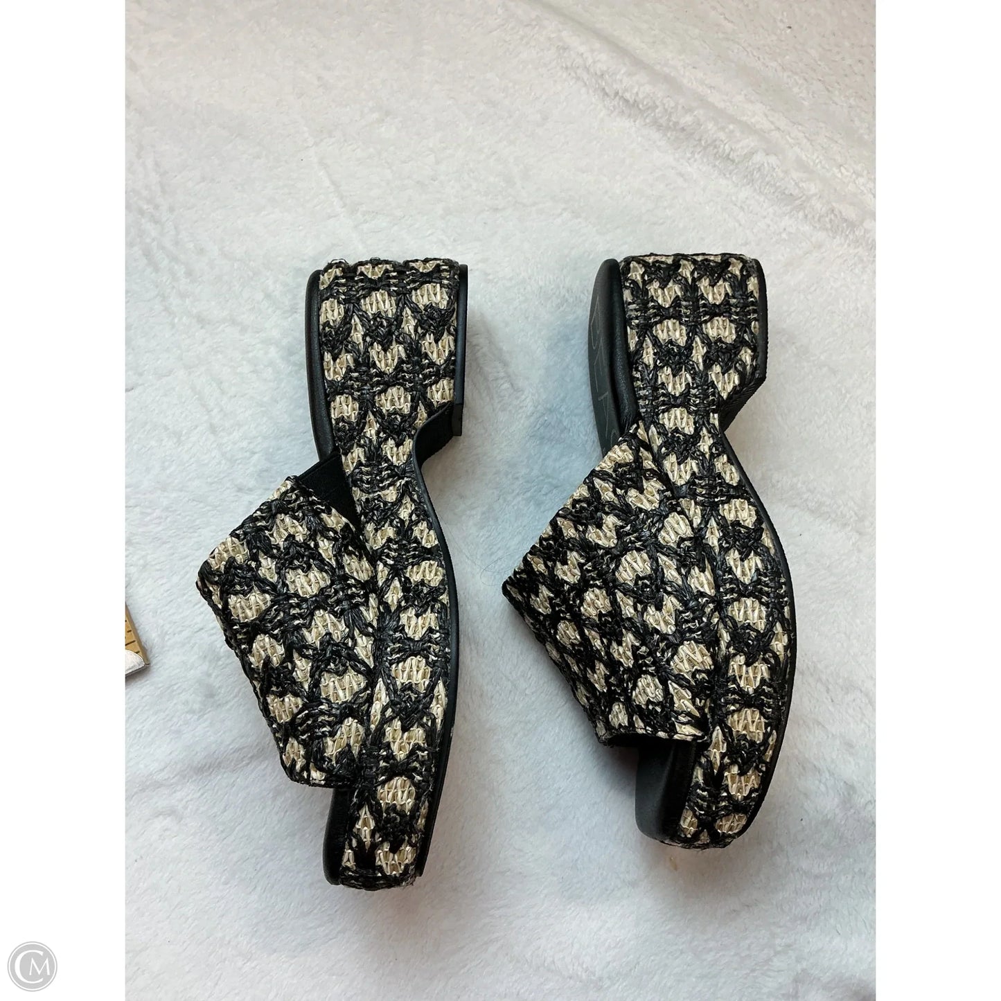 Sandals Heels Platform By Clothes Mentor In Black & Tan, Size: 8