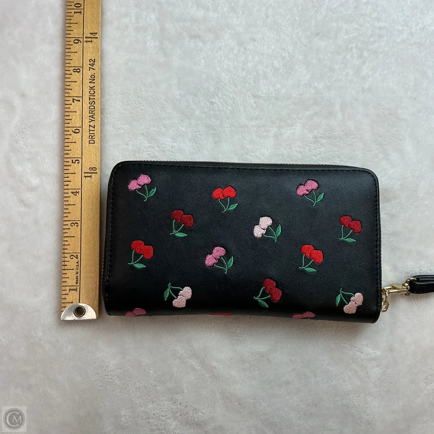 Wallet By Betsey Johnson, Size: Large