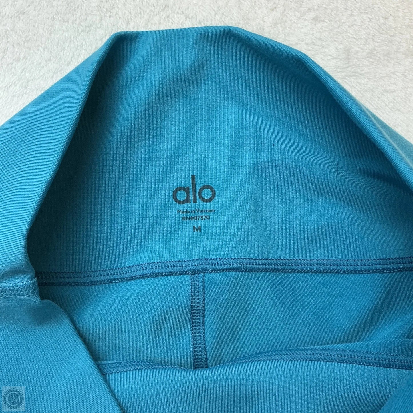 Athletic Leggings By Alo In Blue, Size: M