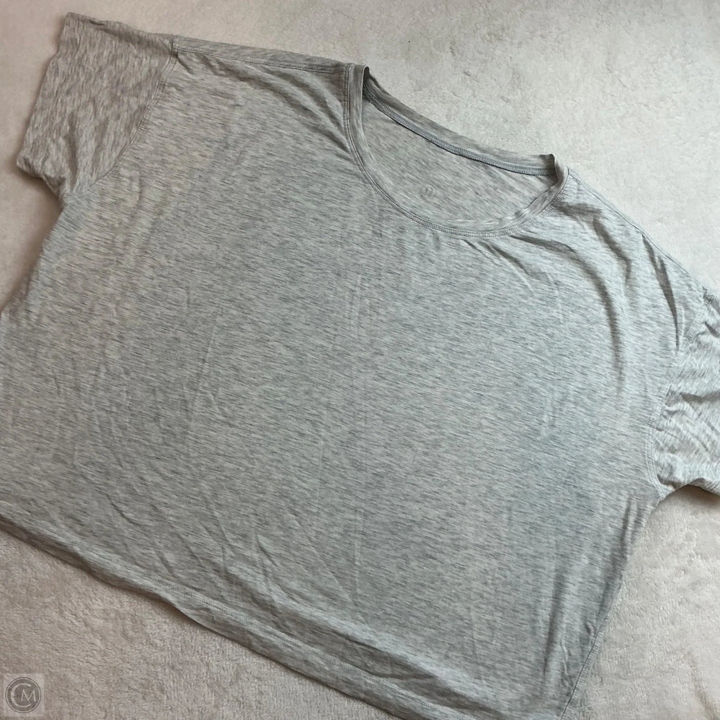 Athletic Top Short Sleeve By Lululemon In Grey, Size: M