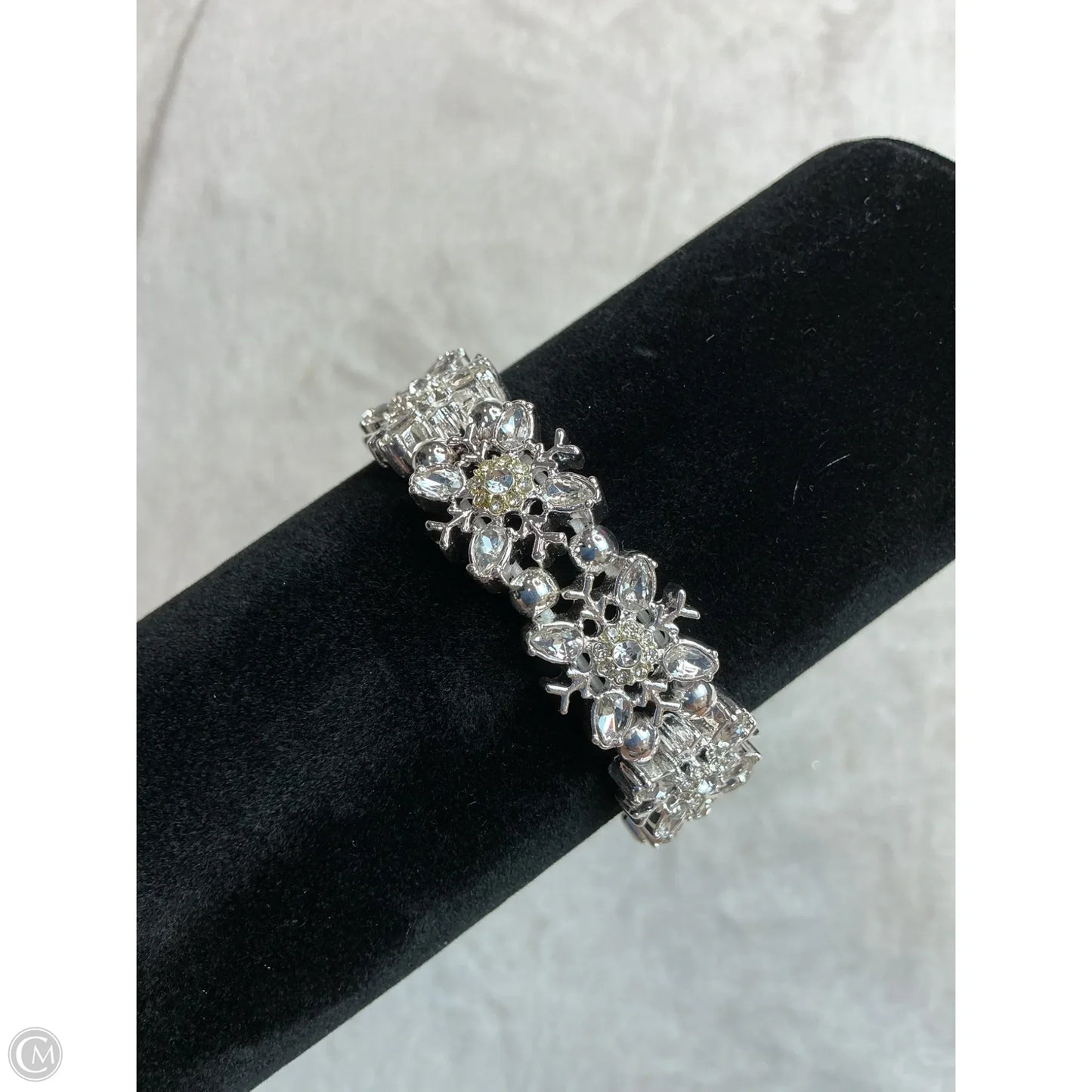Bracelet Other By Clothes Mentor